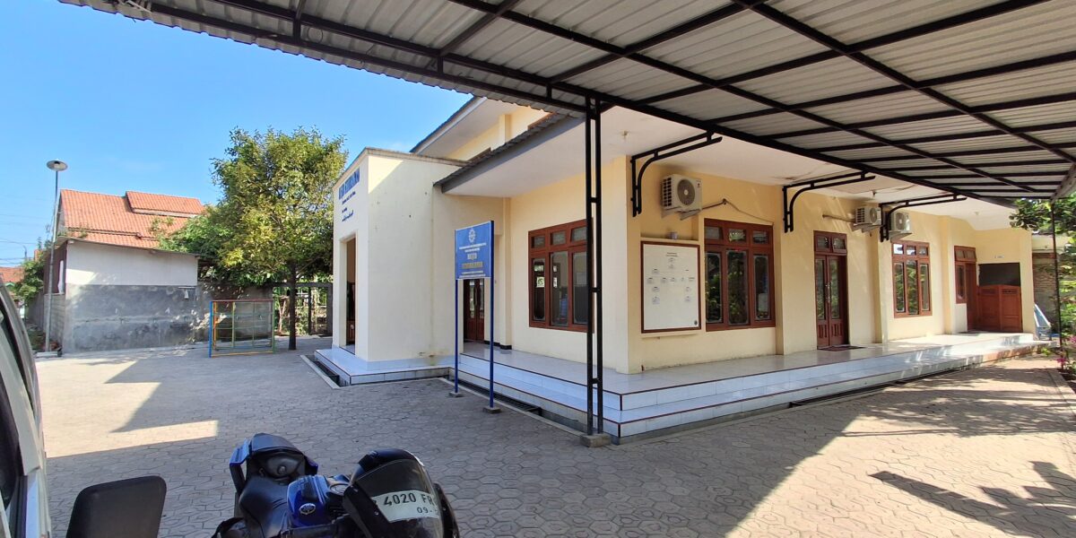 Masjid Fathurrahman Samping