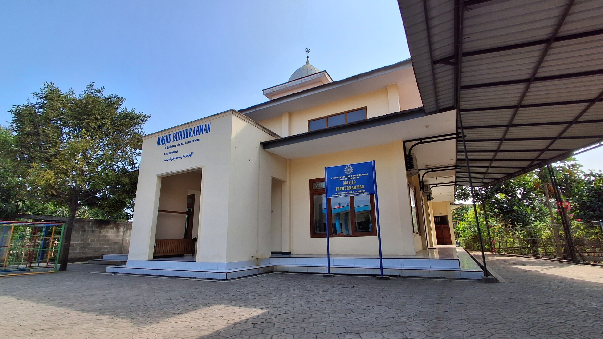 Masjid Fathurrahman Samping