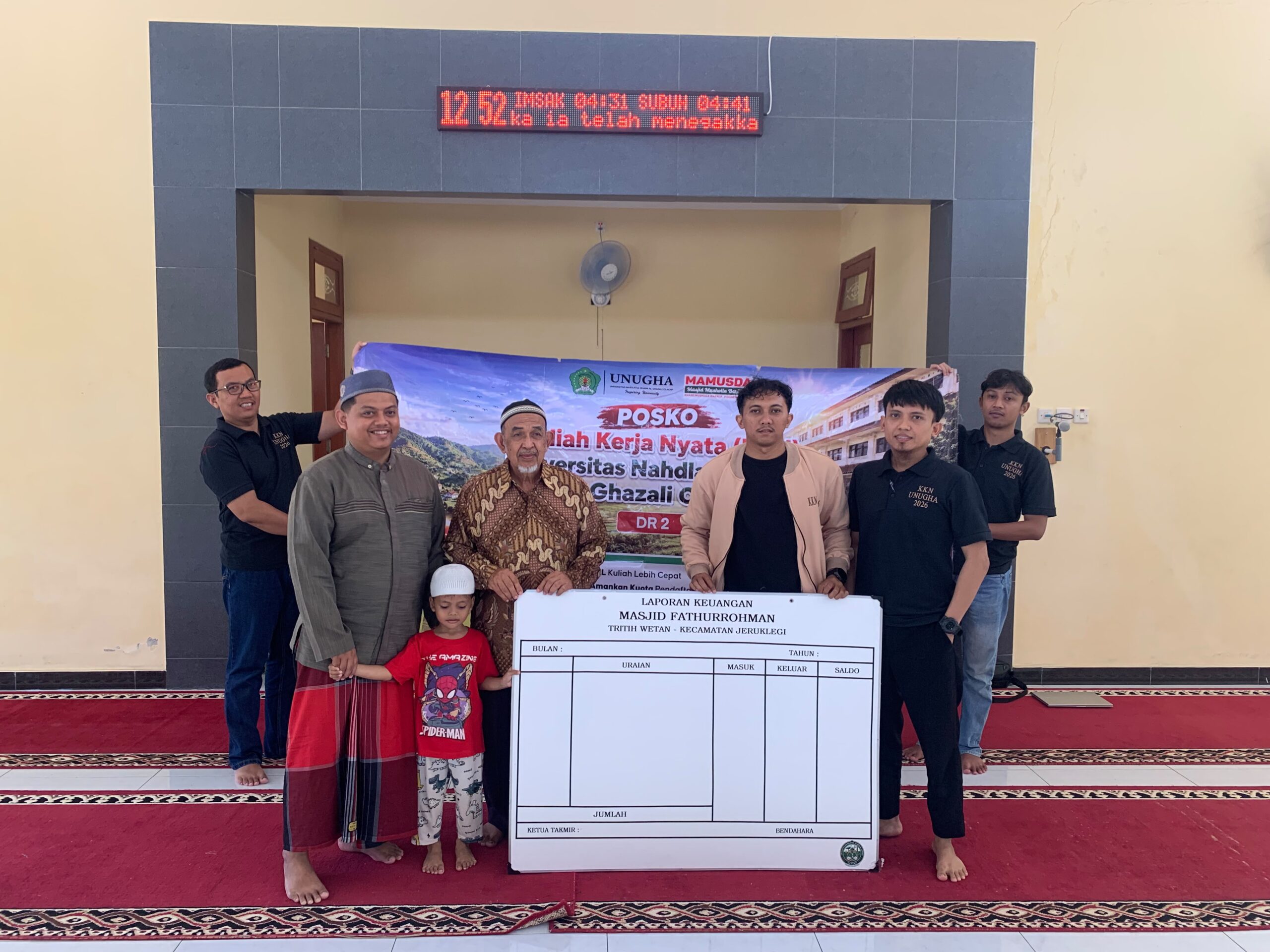 Optimalisasi Fasilitas Masjid, Mahasiswa KKN DR 02 UNUGHA Optimalisasi Fasilitas Masjid, Mahasiswa KKN DR 02 UNUGHA